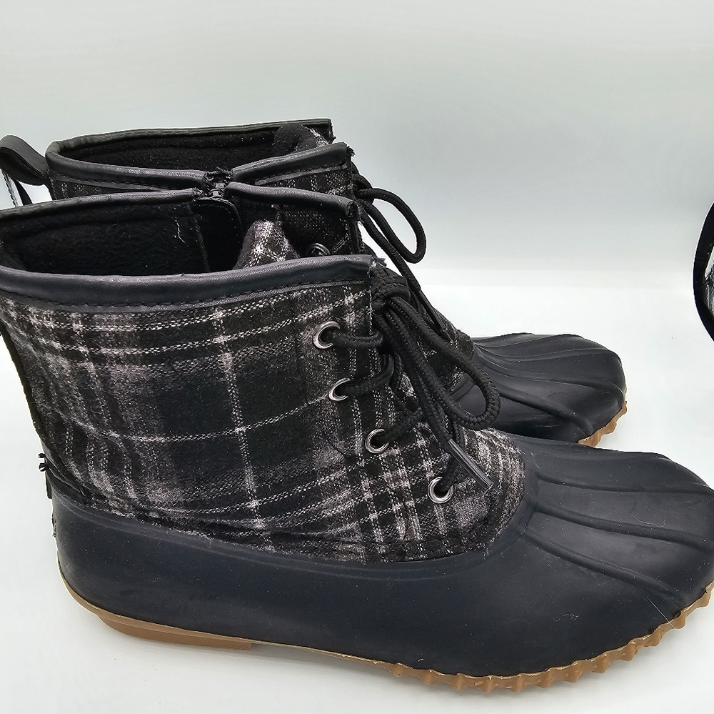 Esprit Women’s Size 9.5 Lace Up Plaid Duck boot Waterproof Black, Rain Boot,